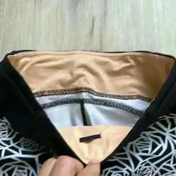 Lululemon Posey Black White Real Quick Crop Leggings size 6 - Picture 3 of 4